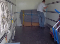 Klavier Transport durch Bischof Umz�ge
