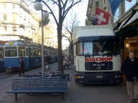 Umzug_Zuerich_Bahnhofstrasse_.jpg